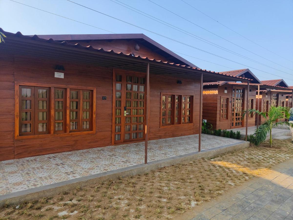 Nirvana Resort And Restaurant Garudeshwar Dış mekan fotoğraf