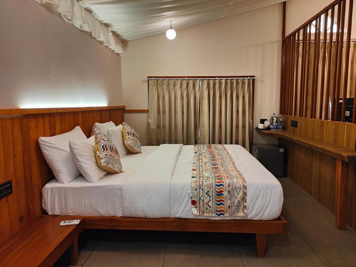 Nirvana Resort And Restaurant Garudeshwar Dış mekan fotoğraf
