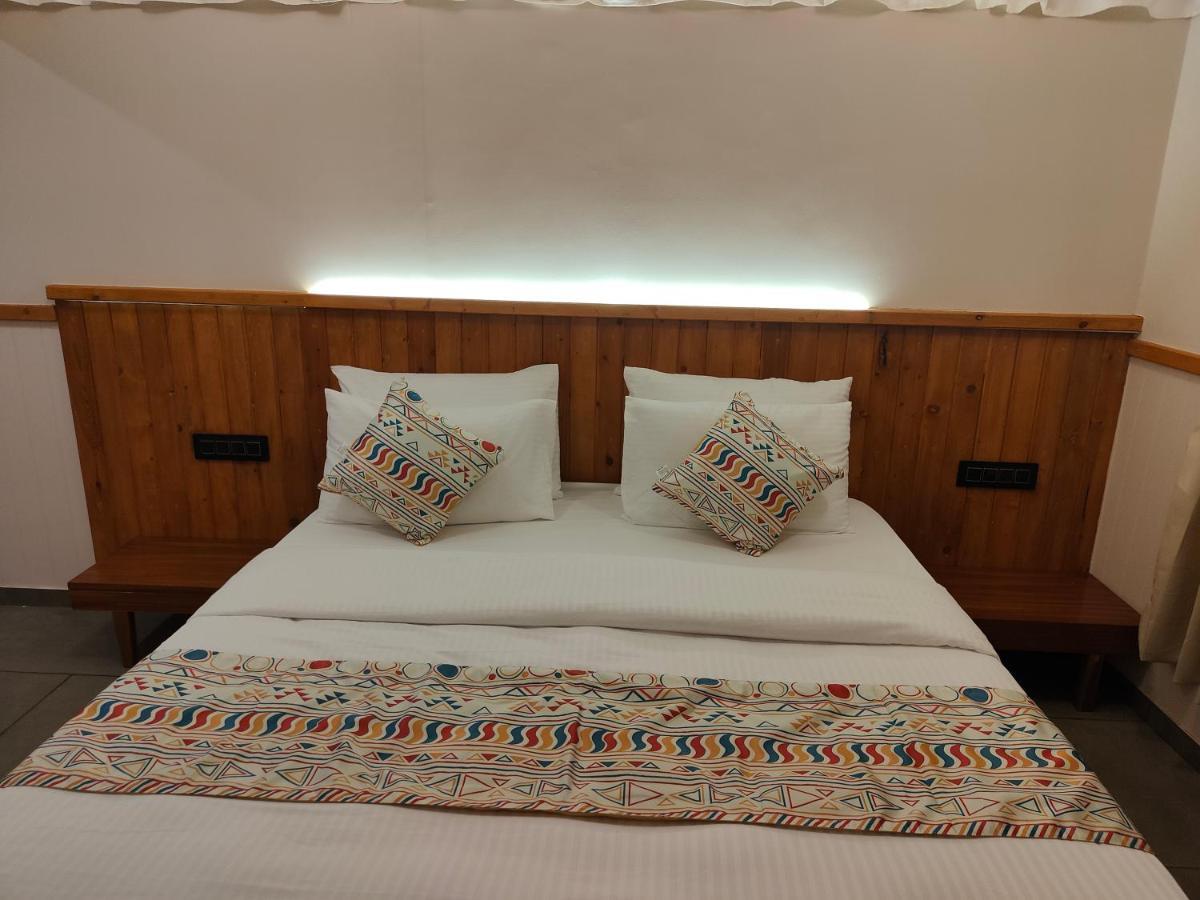 Nirvana Resort And Restaurant Garudeshwar Dış mekan fotoğraf